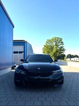 BMW 330i M Sportpaket | Laserlicht | HUD | Vollleder - BMW: Laserlicht