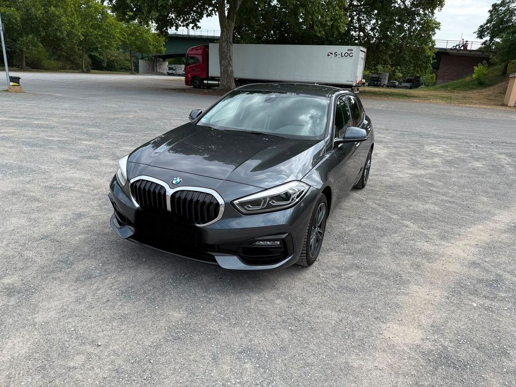 Image of BMW 118