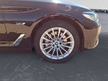 BMW 530 - 12