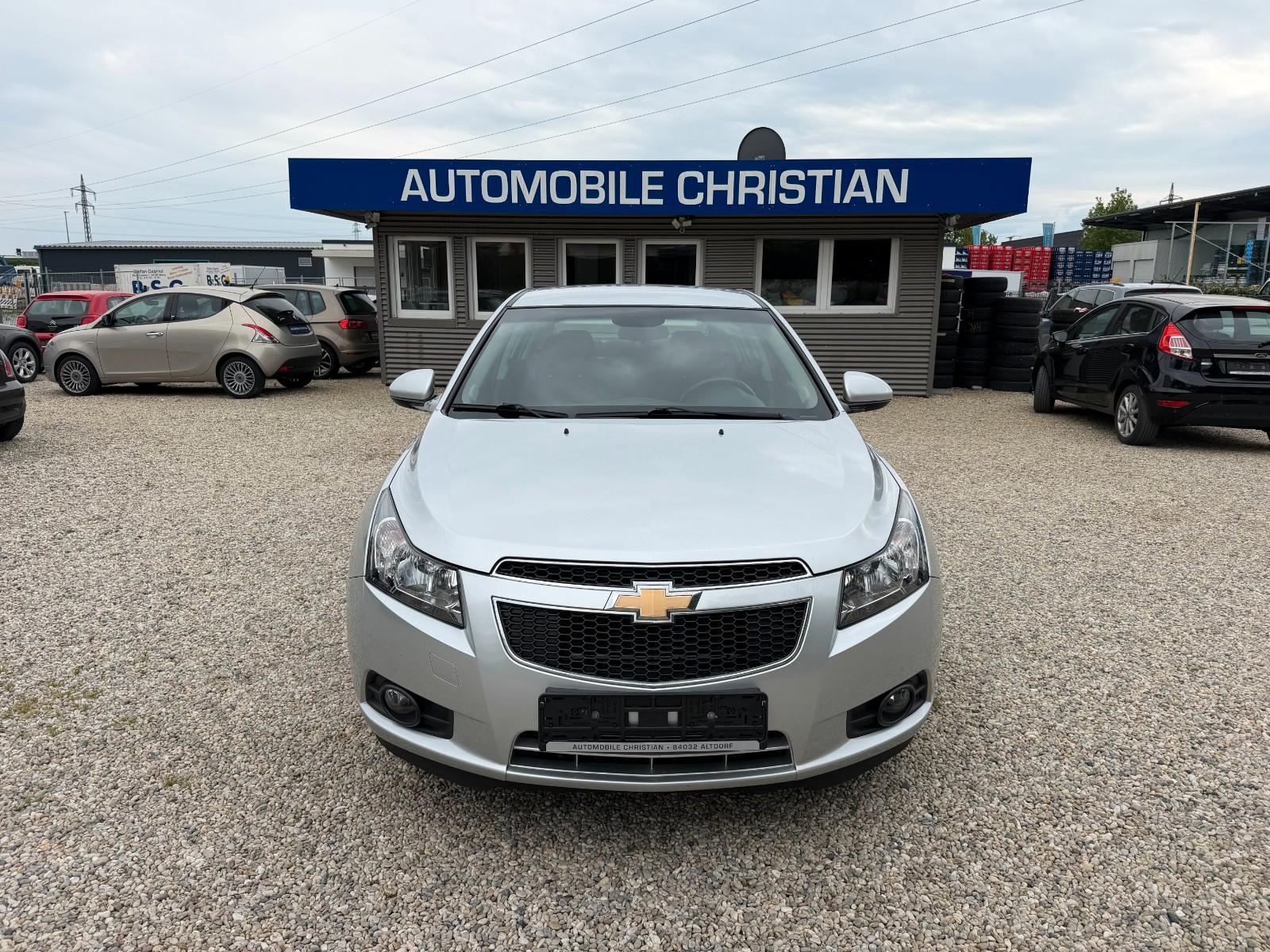 Chevrolet Cruze 2.0 Automatik Navi Tempomat PDC