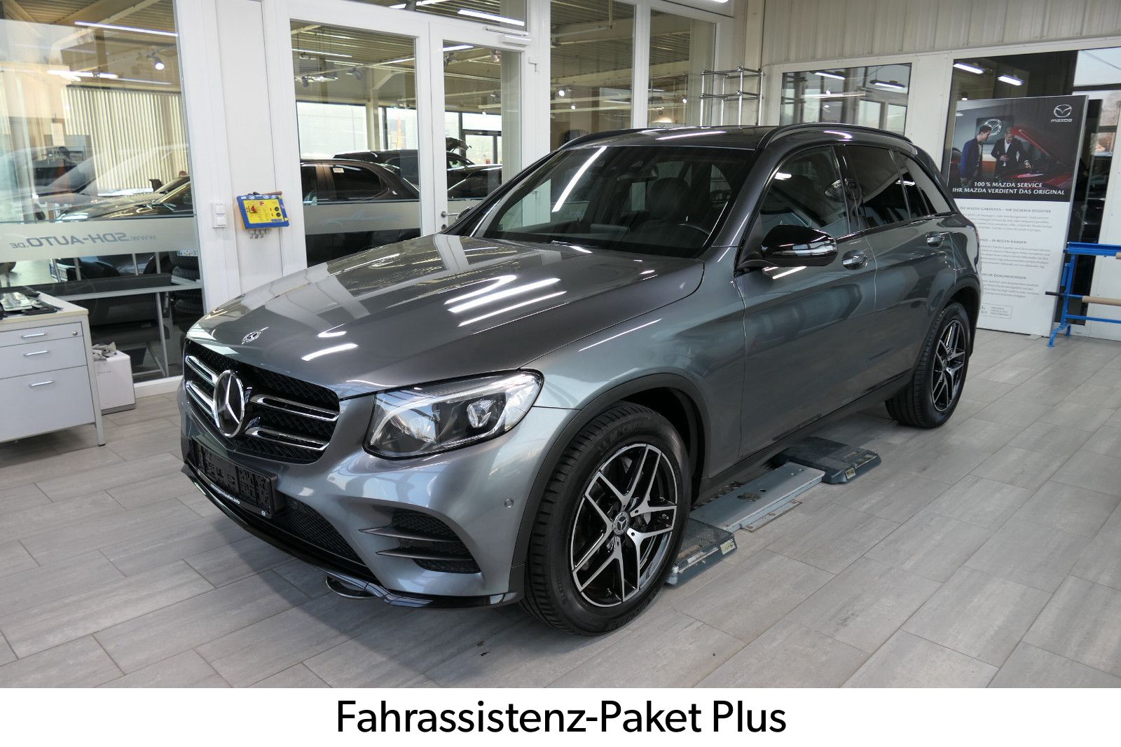 MERCEDES-BENZ GLC 250 d 4Matic Paket Plus  AMG Line+AHK