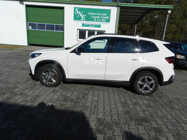 BMW X1 Baureihe X1 18 i sDrive