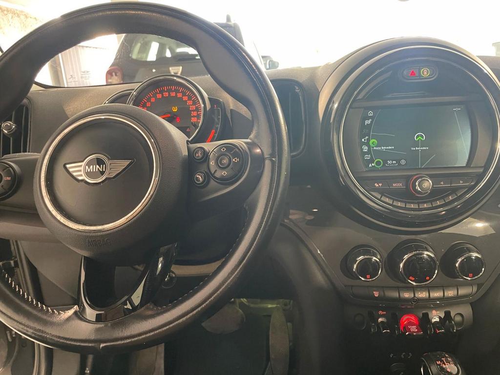 MINI Cooper D Countryman