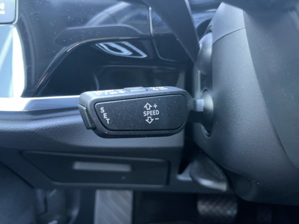 Audi Q3 Sportback 1,4 PHEV APP+VIRT+LED+NAVI+PDC foto 17