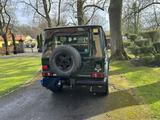 Mercedes-Benz G 280 - Mercedes-Benz G 280 mit Benzin-Antrieb