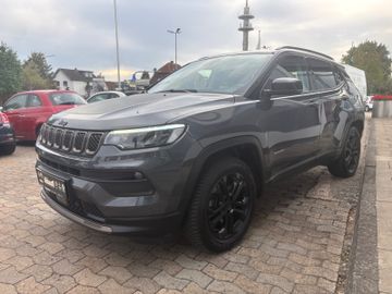 Fahrzeugabbildung Jeep Compass High Upland 4xe ACC AHK Nav Klimaaut uvm