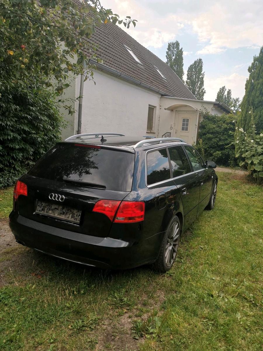 Audi A4 2007 — interior