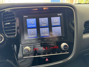Mitsubishi Outlander PHEV Basis Spirit 4WD