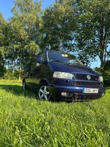 Volkswagen T4 Caravelle 2,8-l-Otto V6 Automatik Standard - Volkswagen T4 Caravelle aus 2002