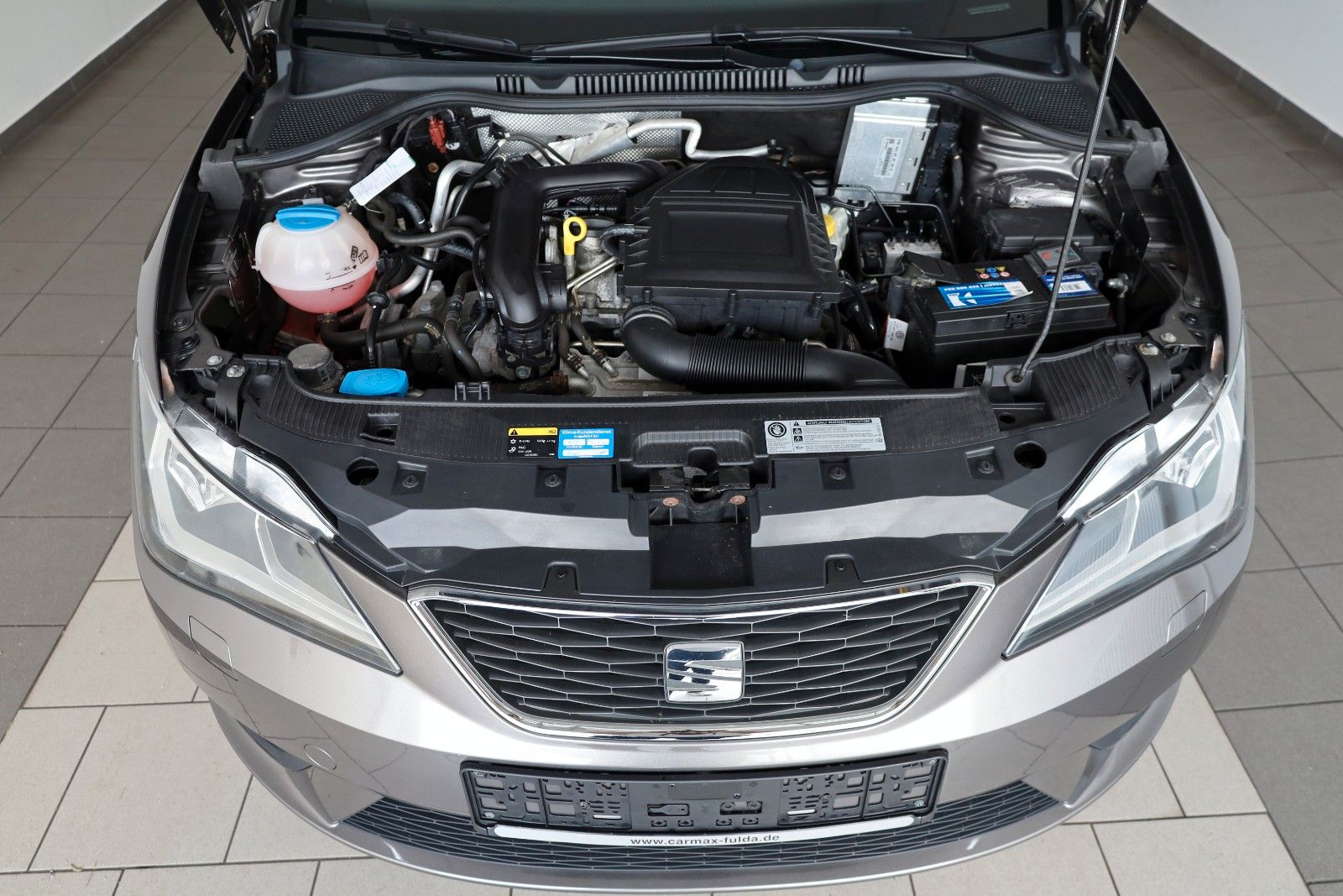 Fahrzeugabbildung SEAT Ibiza Style, SH,PDC,Klima,Tempomat,8fach bereift