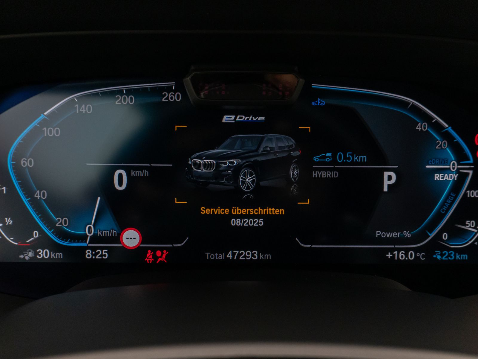 Fahrzeugabbildung BMW X5 xD45e M Sport 360°Laser HUD DAB HiFi Komfort