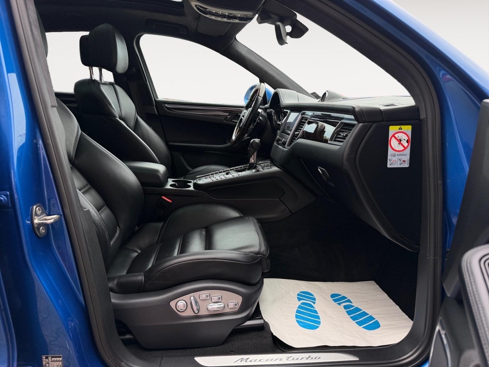 Porsche Macan Turbo Panorama Chrono 360 Kamera