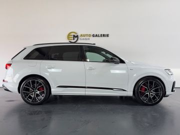 Audi Q7 - 7