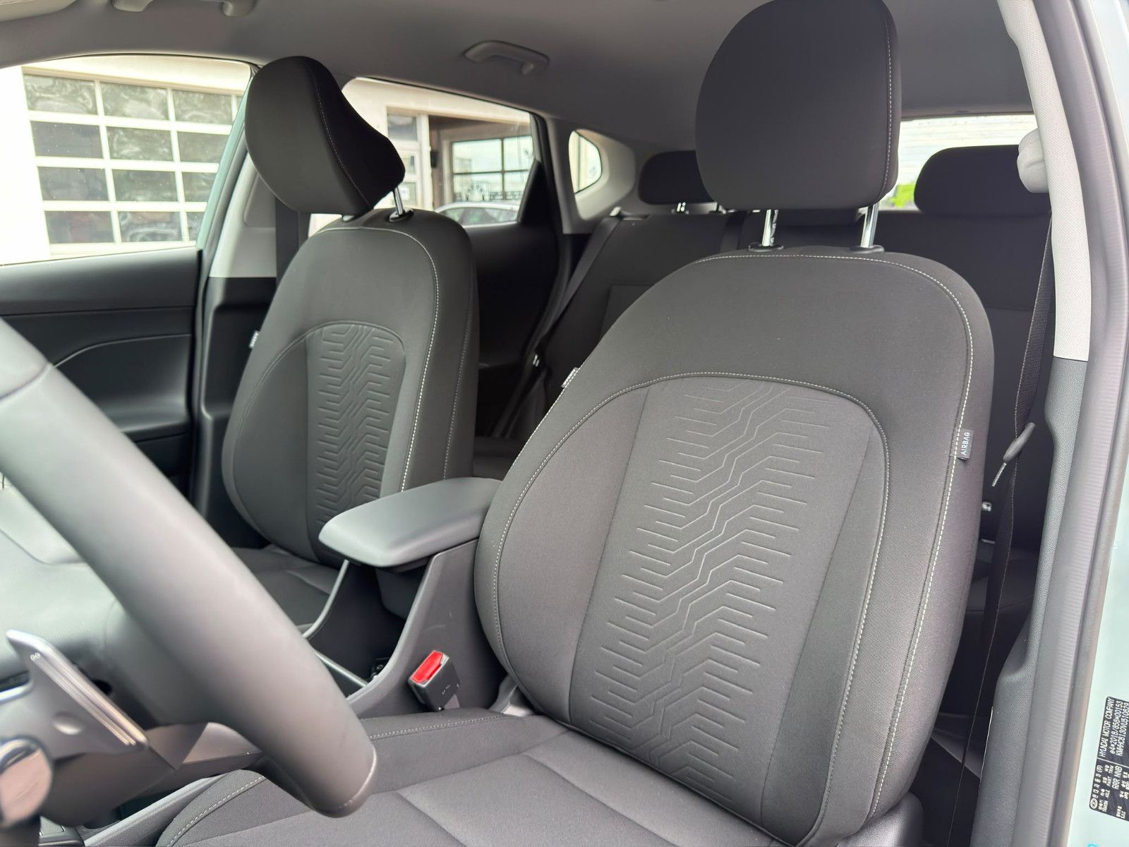 Fahrzeugabbildung Hyundai KONA 1.6 T-GDI Trend *Navi*Totwinkl*ACC*LED*360°