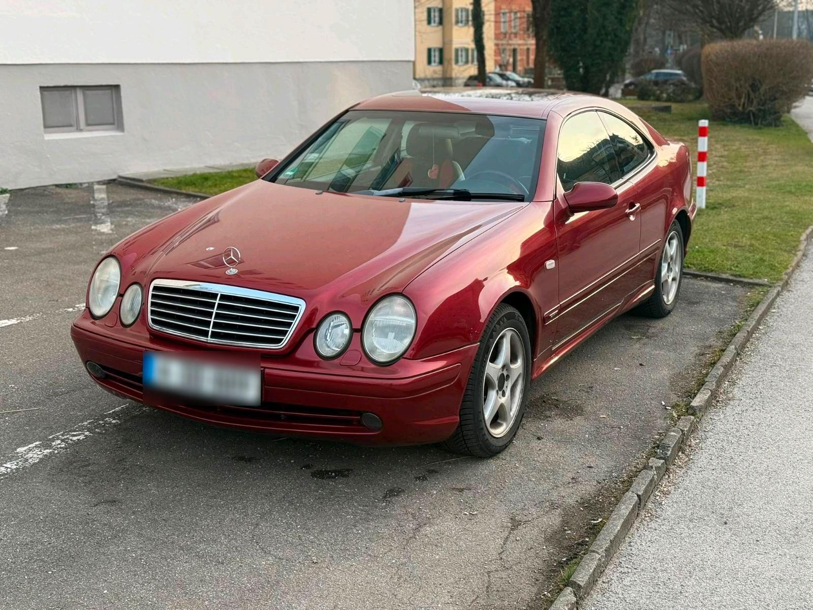 Mercedes-Benz CLK 230