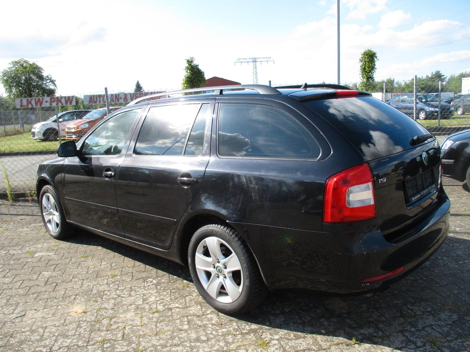Skoda Octavia Combi Ambiente, Allwetterreifen