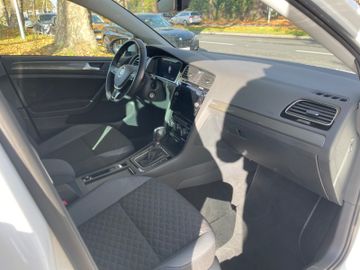 Fahrzeugabbildung Volkswagen Golf VII 1.6 TDI Join*ACC*Totwinkel*AppleCarPlay