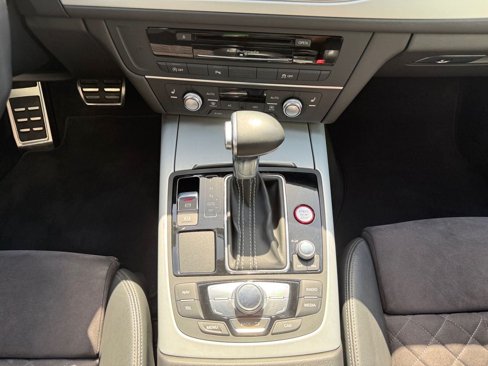 Fahrzeugabbildung Audi S6 4.0 TFSI quattro INDIVIDUAL DEUTSCH GARANTIE