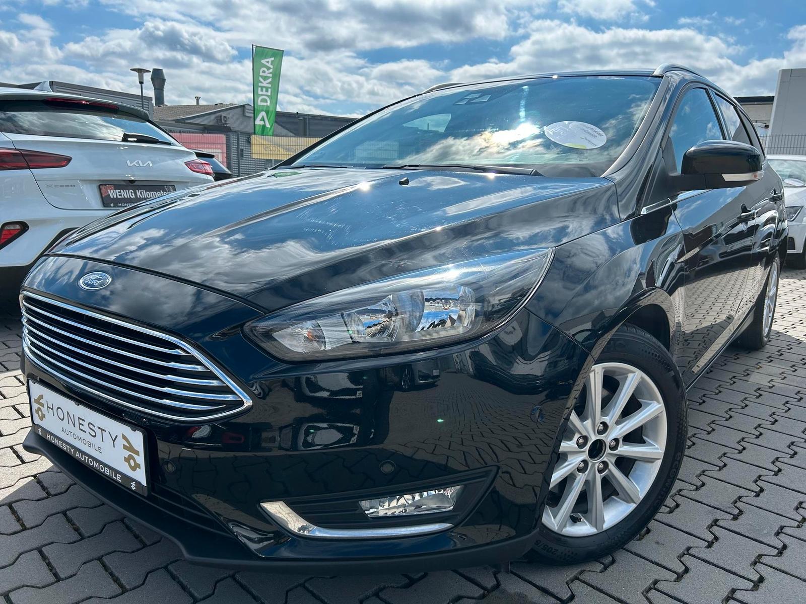 Ford Focus Turnier 1.5 EcoBoost Titanium*AUTO BEDI...