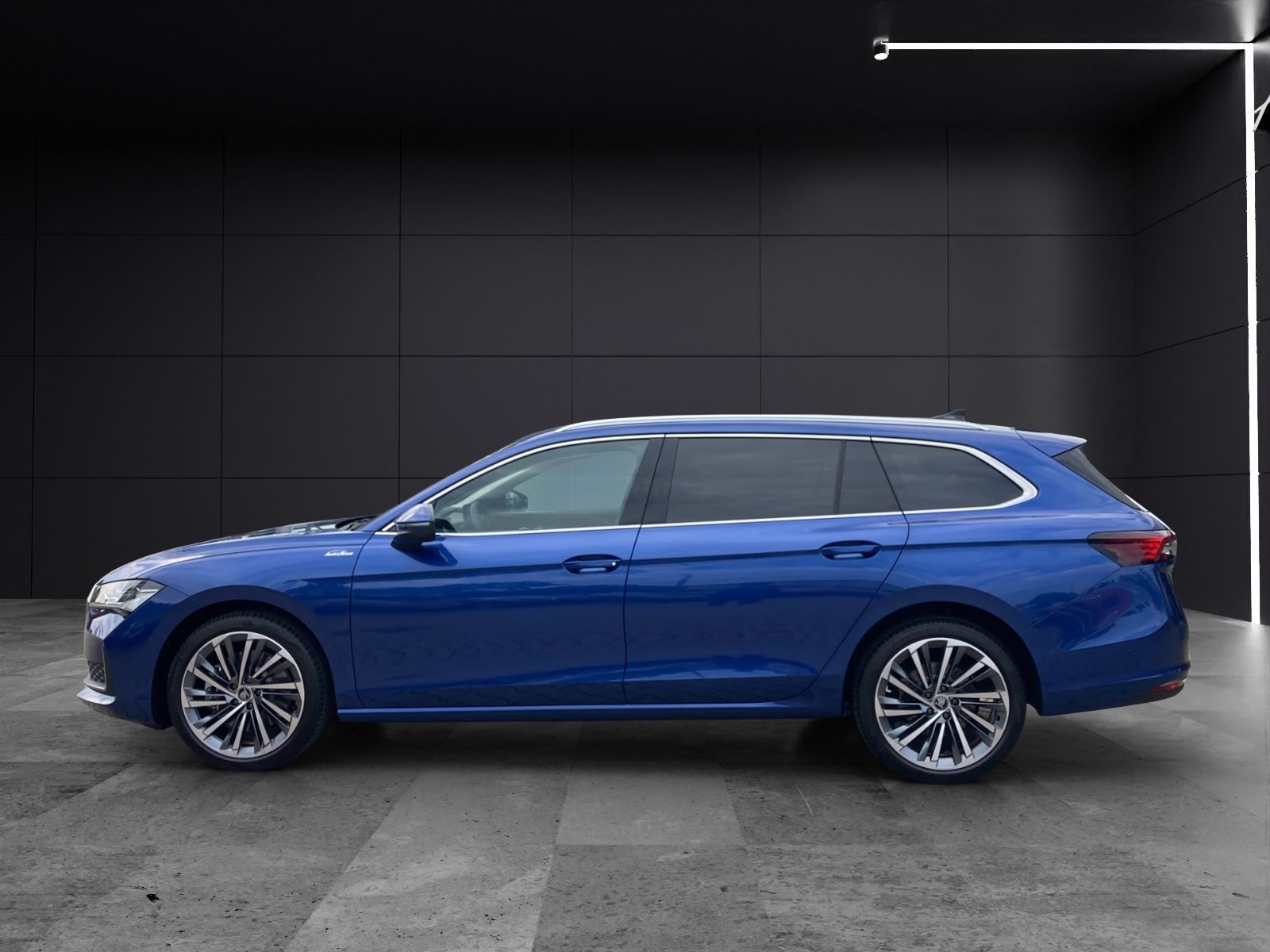 Fahrzeugabbildung SKODA Superb Combi L&K 2.0 TDI 142kW 4x4 L&K Matrix, S