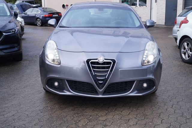 Alfa Romeo Giulietta Turismo Klimaautomatik Euro  5 PDC Tem