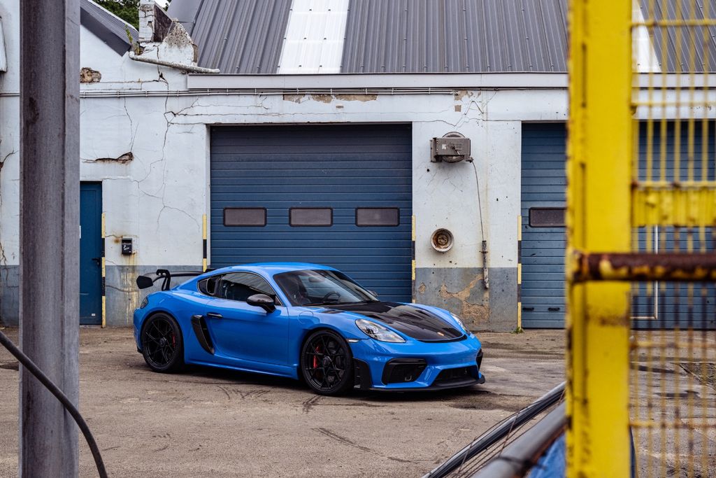 Image of Porsche Cayman