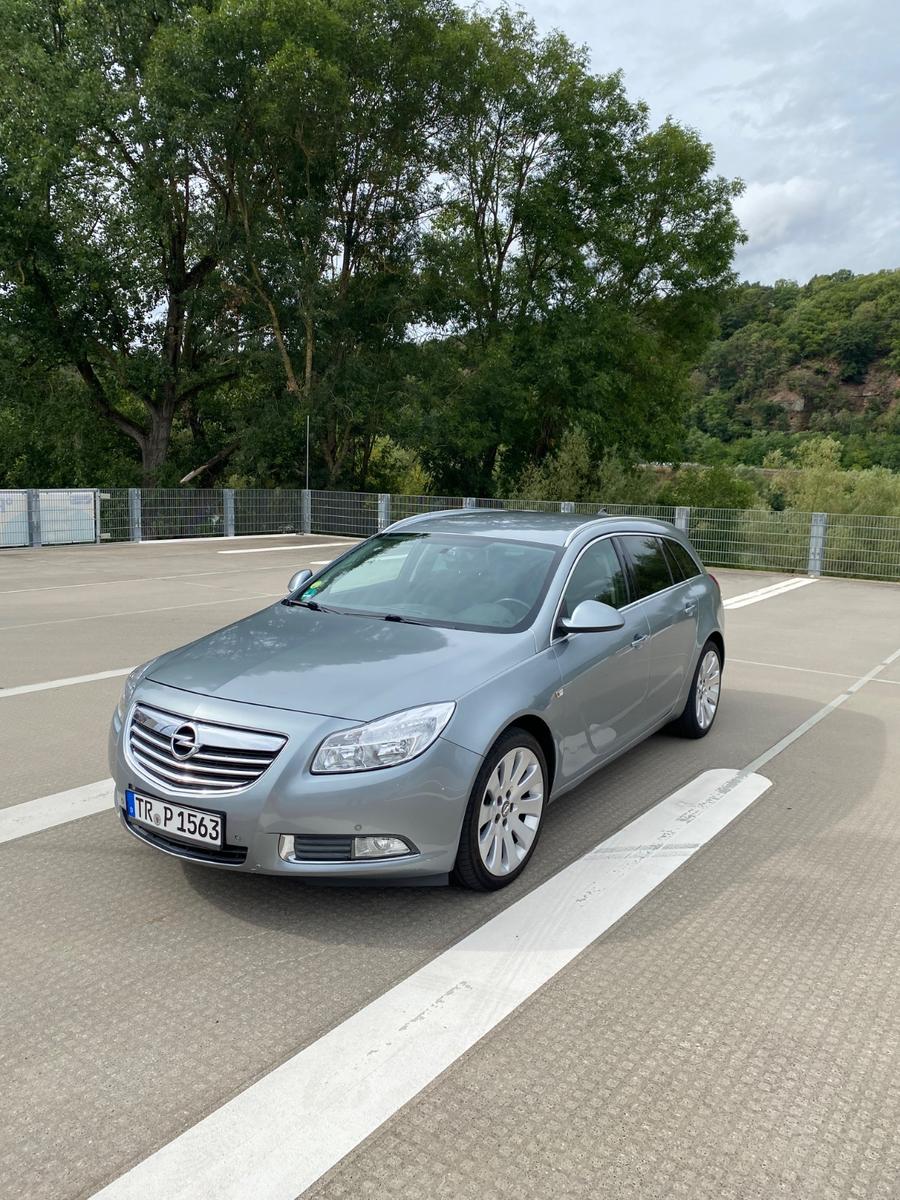 Opel Insignia, 2011