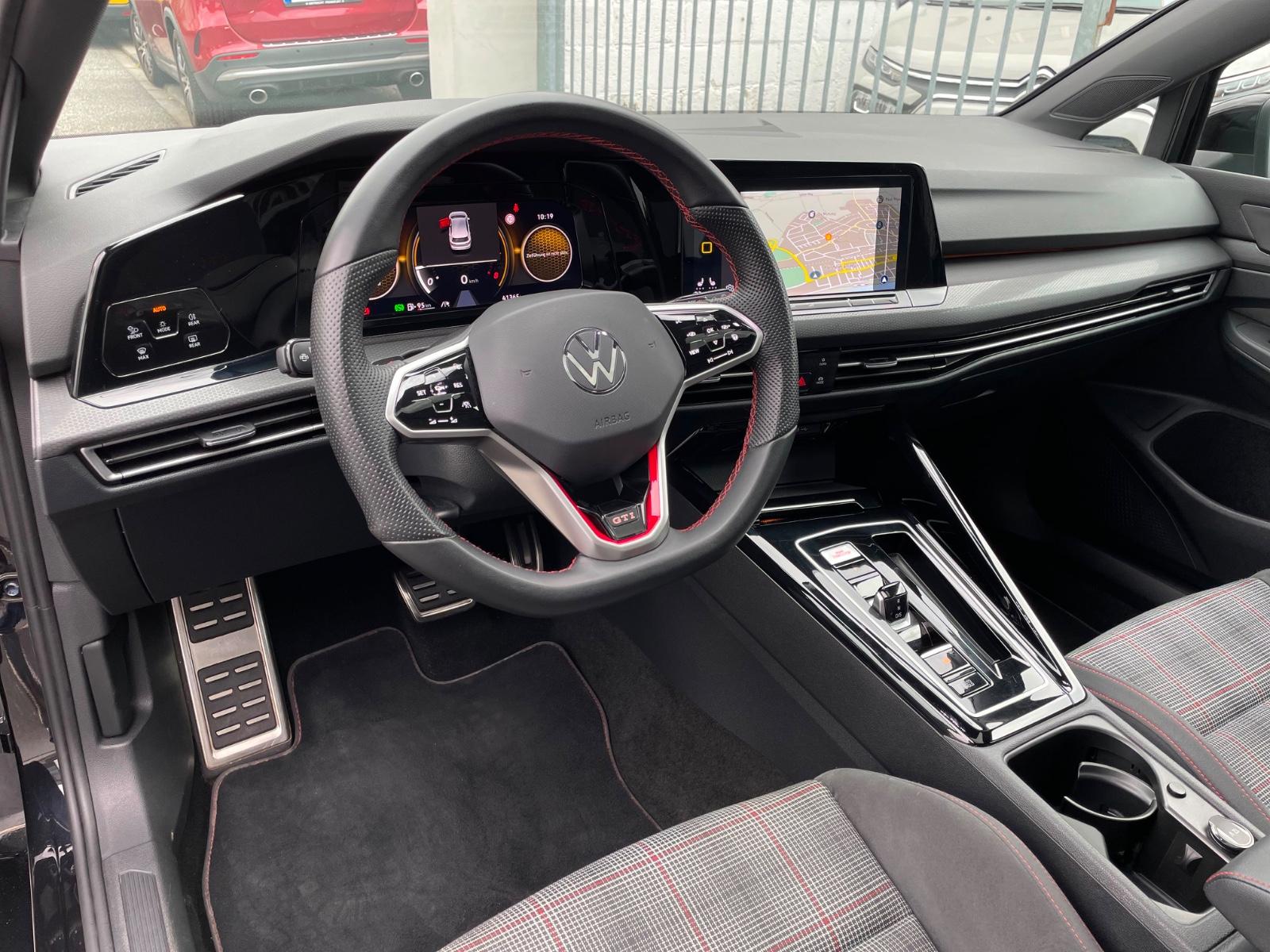Volkswagen Golf VIII GTI 2.0 TSI ACC AHK LED+ Pano Navi, миниатюра 4
