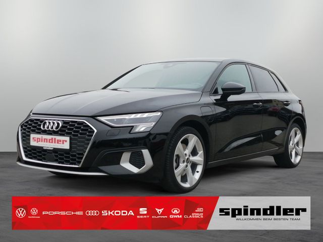 Audi A3 Sportback 40 TFSIe S-line Pano Navi 18" LED