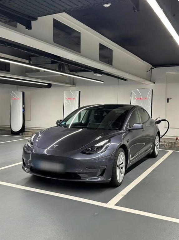 Image of Tesla Model 3