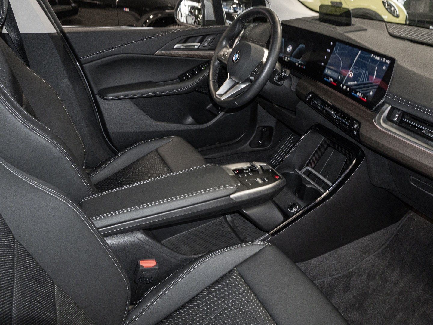 BMW 220 Active Tourer - Bild 6