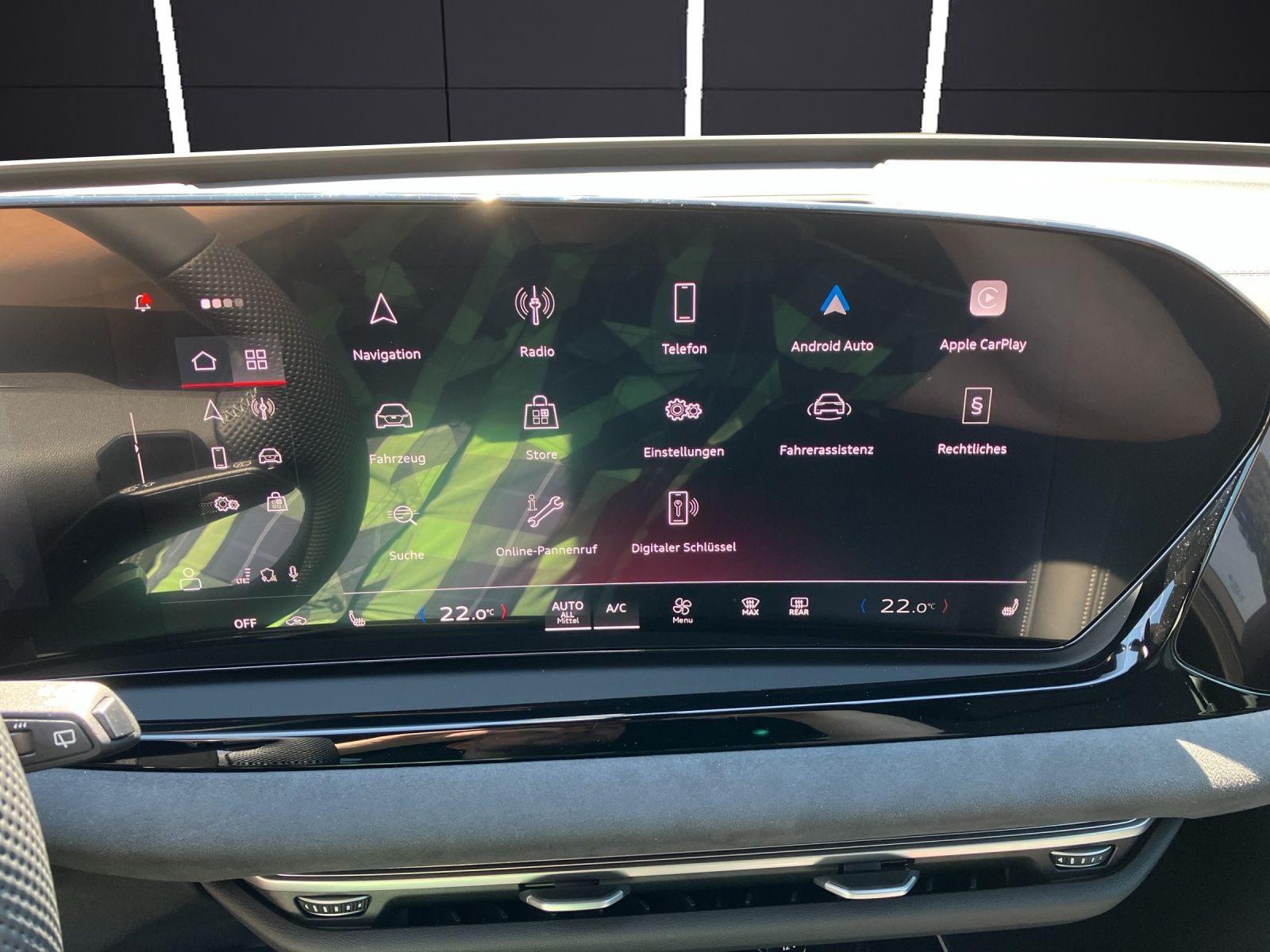 Fahrzeugabbildung Audi A6 Avant TDI 150 kW quattro S tronic Matrix
