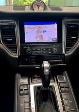 Porsche Macan Turbo Turbo - Porsche Macan in Bielefeld