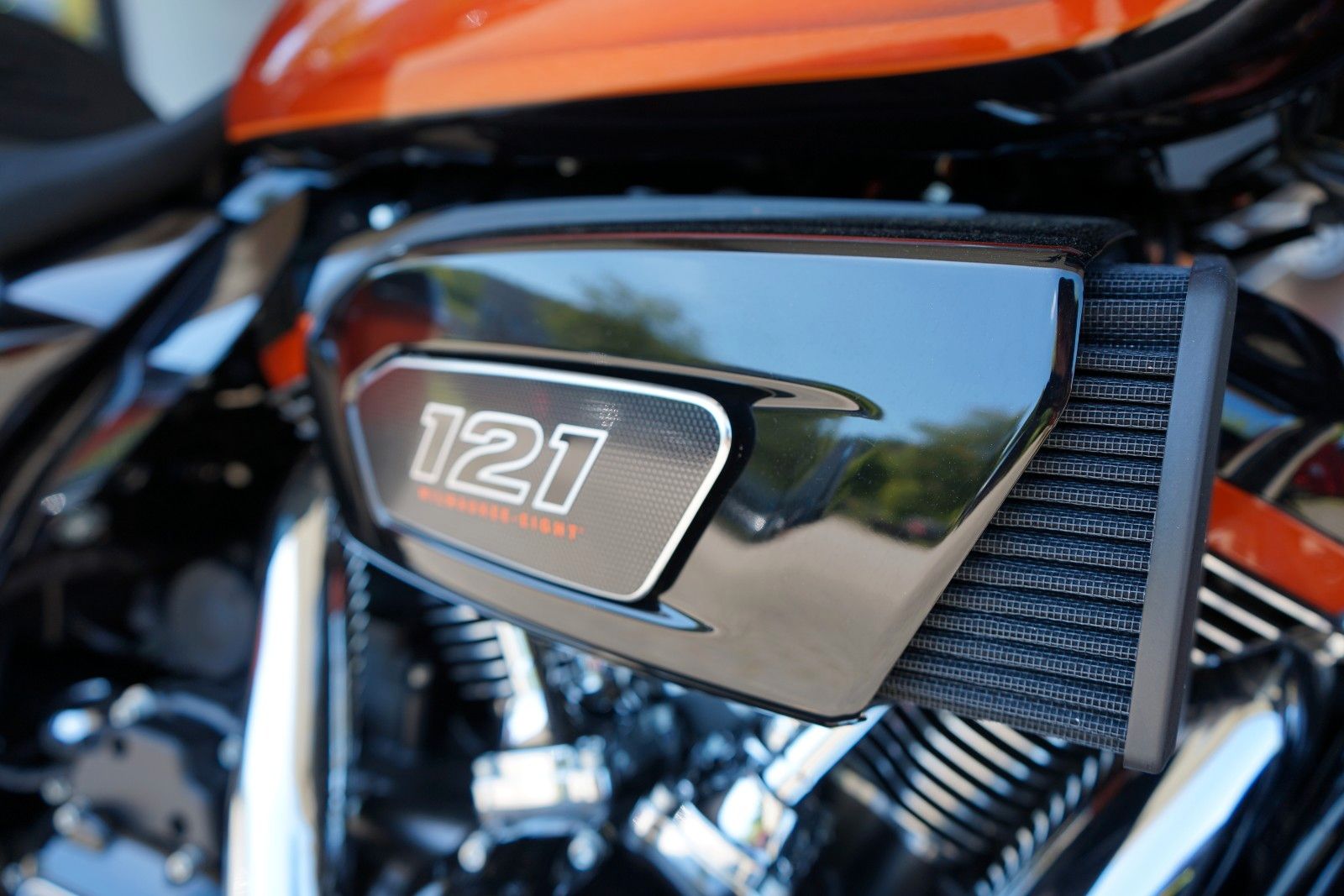 Fahrzeugabbildung Harley-Davidson Street Glide CVO FLHXSE Jekill & Hyde