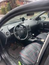 Nissan qushqai, 2013 - Nissan Qashqai: Van