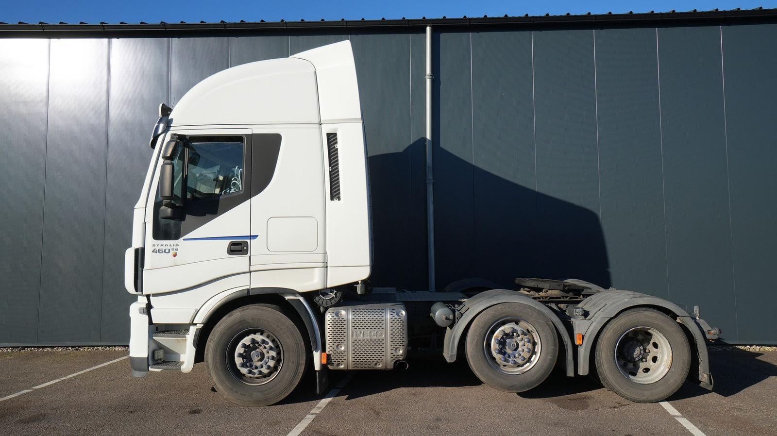 Iveco Stralis 460 6x2 584.000km