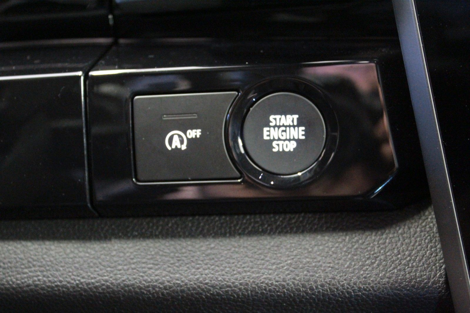 Fahrzeugabbildung Renault Austral Mild Hybrid 160 Techno Automatik*