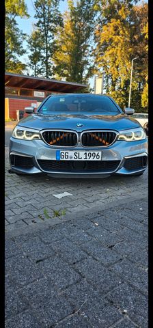 BMW 550i xDrive A -