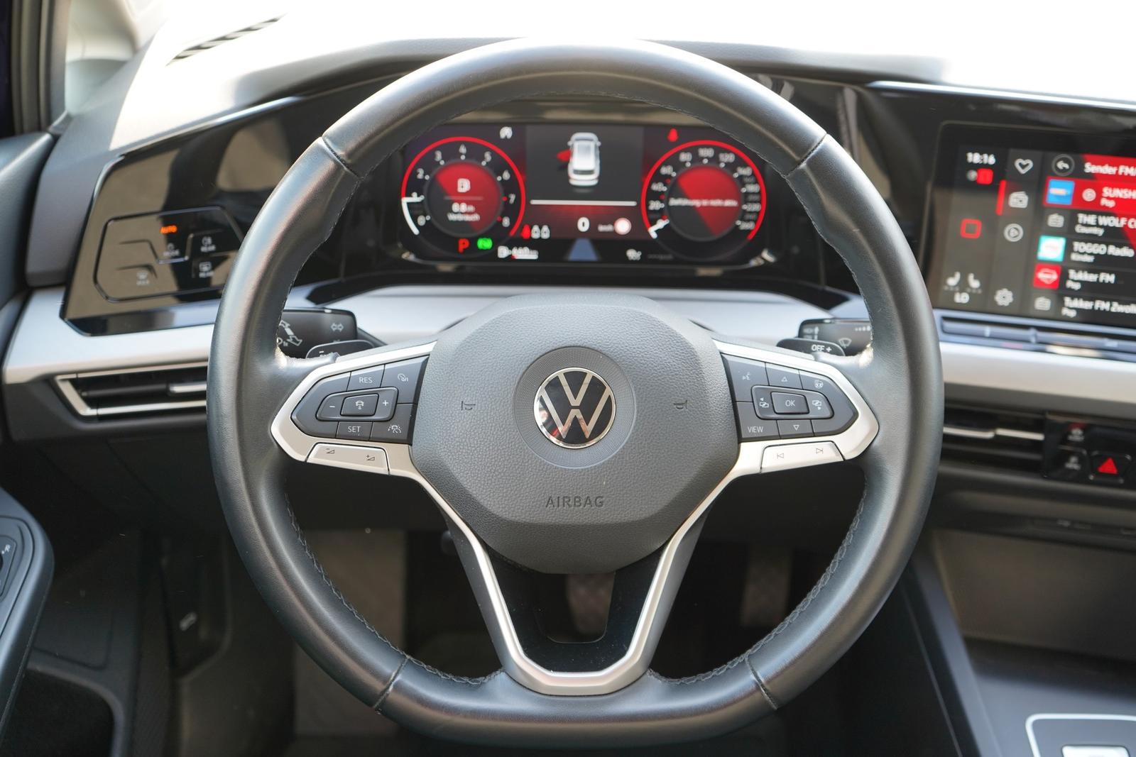 Volkswagen Golf VIII Variant 1.0 eTSI DSG Life LED ACC Navi, миниатюра 17