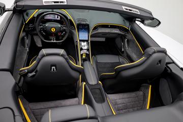 2025 Ferrari ROMA 缩略图 24