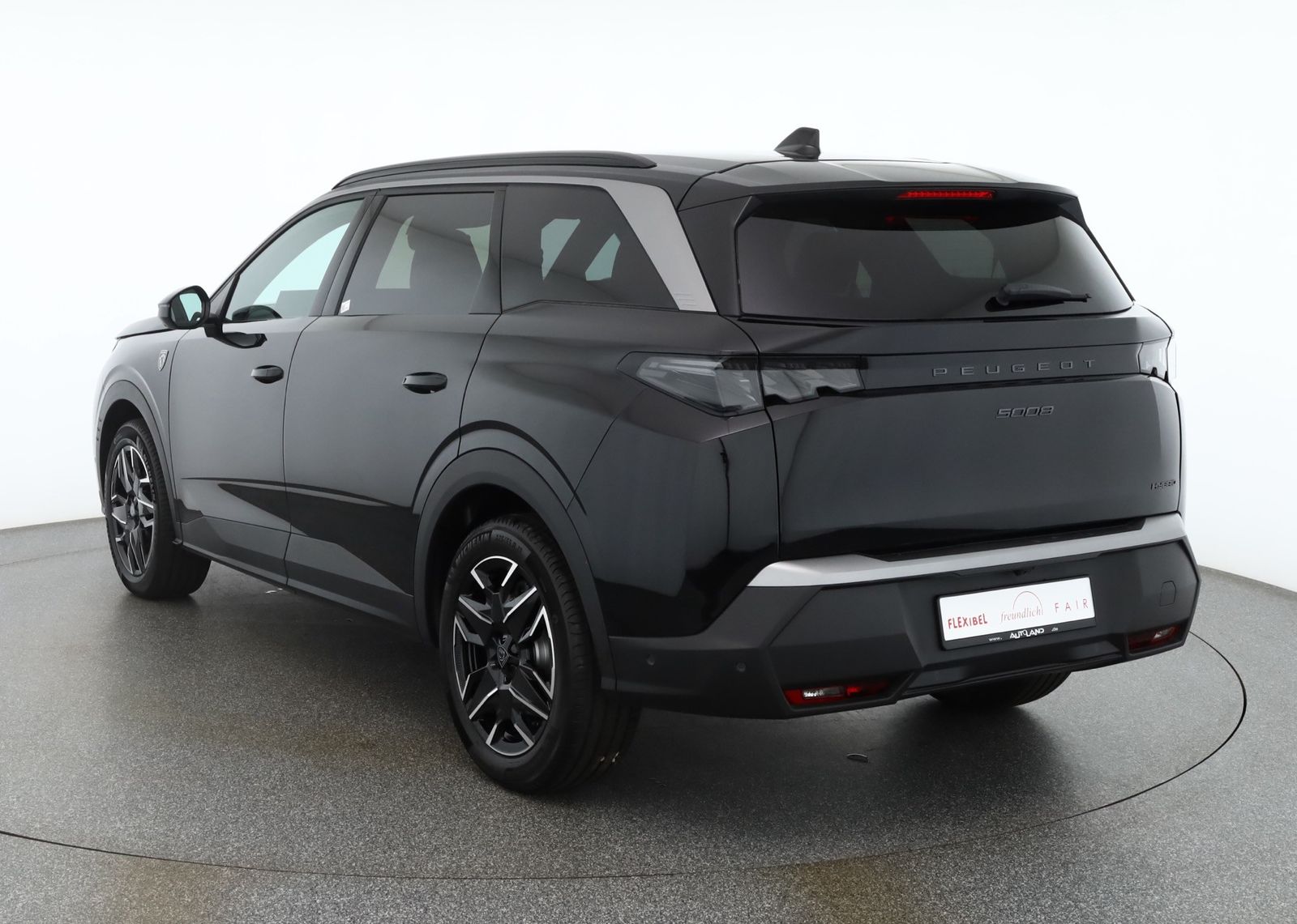 Peugeot 5008 GT Exclusive 1.2 Hybrid Aut. Matrix ACC 7-S imagem 3