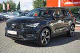 Volvo XC40 2.0 R Design AWD Panorama Standheizung 360° - Volvo XC40 mit Schiebedach