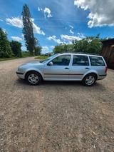 Volkswagen Golf 4 Variant - Volkswagen Golf aus 2001: Variant