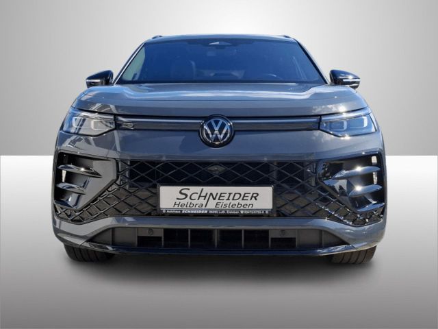 TAYRON 1.5 TSI E-HYBRID R-LINE+IQ.LIGHT+AZV+NAVI
