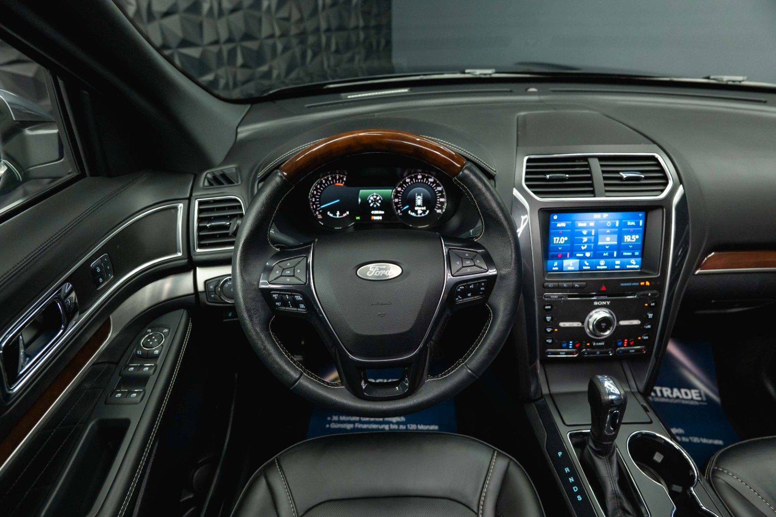 Fahrzeugabbildung Ford Explorer 3.5 V6 4x4 PLATINUM Twin-Turbo EcoBoost