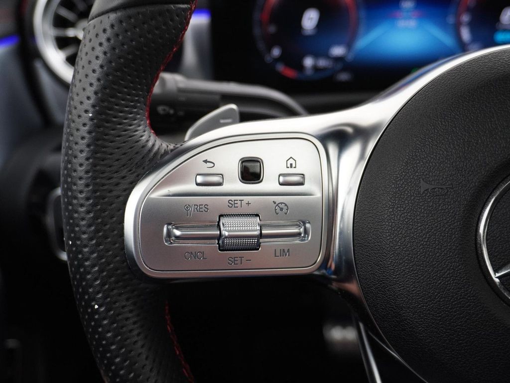 Mercedes-Benz CLA 250 e AMG Premium Plus | Panorama - Schiebed