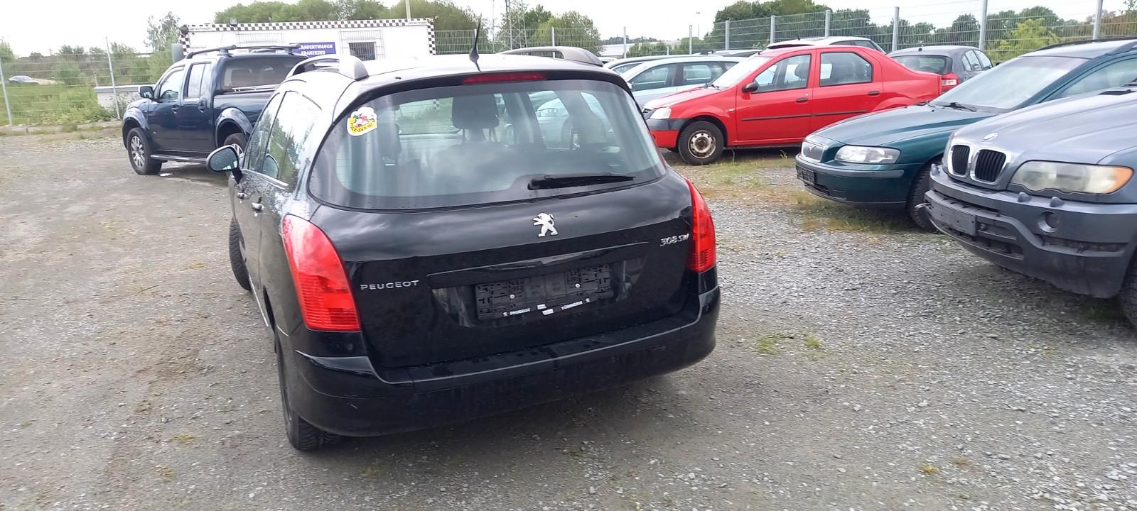 Peugeot 308 2014 — photo 7