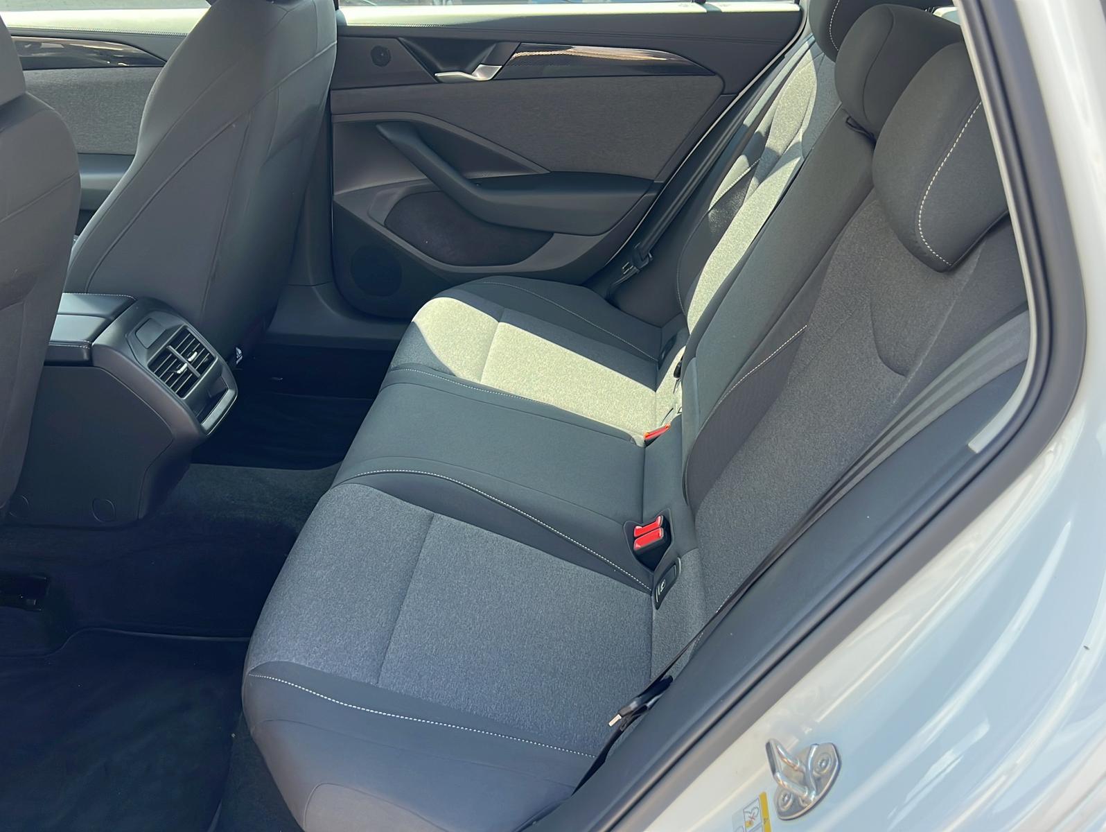 Volkswagen Passat 1.5 eTSI mHEV DSG*KeyGo*LED*ACC*, миниатюра 11