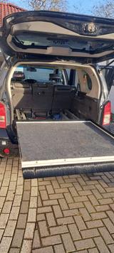 Nissan Pathfinder 2.5 dCi DPF PLATINUM 4WD Automati... - gebrauchte Nissan Pathfinder aus dem Jahr 2012