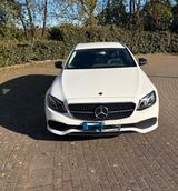 Mercedes-Benz Mercedes E 200d mit kleiner Burmesteranlage - : Kleine